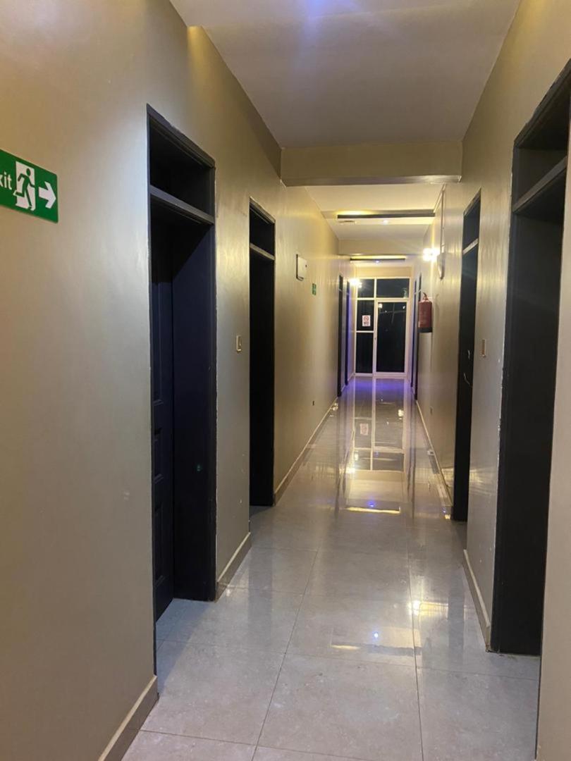 Javelin Hotel , Kampala, Uganda Tula Kültér fotó